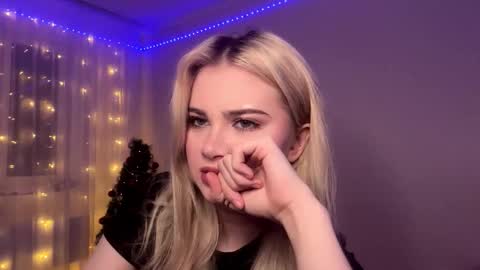 Monika online show from January 10, 2:11 pm