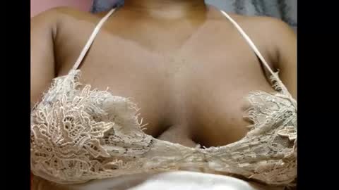 vee62 online show from March 19, 2:05 am