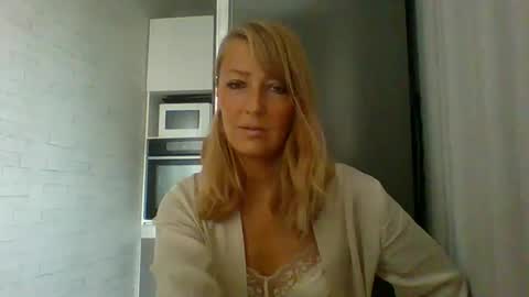 Snapshot of veessa chatting on September 25, 6:56 am Veessa online show from September 25, 6:56 am