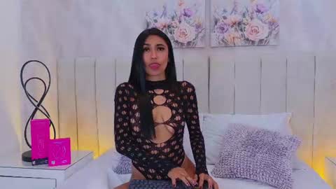 Mia brando online show from July 24, 8:06 pm