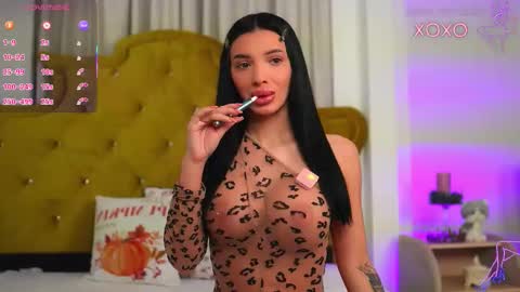 Velma online show from November 18, 6:09 pm