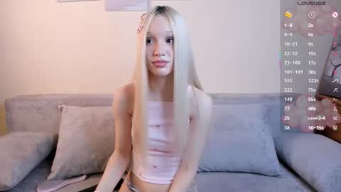 Hi im Hannah online show from March 15, 6:04 am