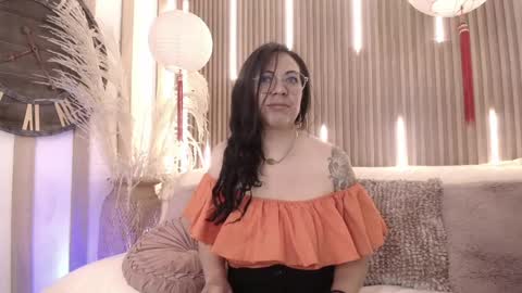 Emma Curly online show from June 3, 12:50 pm