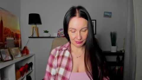 Jasmine online show from January 14, 6:51 am