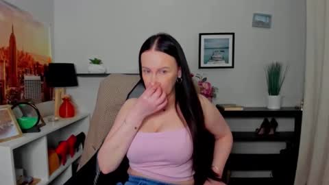 Jasmine online show from November 21, 7:32 am