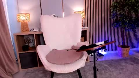 Velvet online show from July 15, 10:31 am
