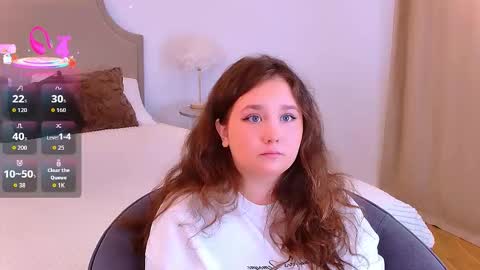 Snapshot of velvetvixencute chatting on September 21, 5:39 am velvetvixencute online show from September 21, 5:39 am