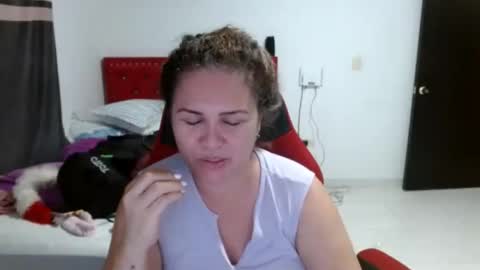 venecasexy44 online show from July 23, 10:29 pm