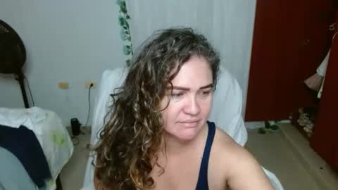 venecasexy44 online show from April 28, 9:46 am