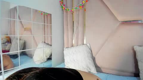 venurmorgan online show from February 11, 12:47 am