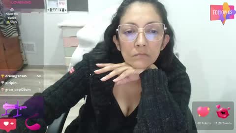 venus496613 online show from June 8, 1:28 am