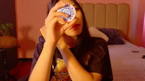 Mary online show from March 12, 5:04 pm