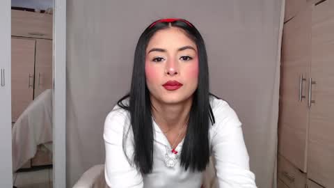 emily independent account  MY conextion 1100 GTM  to  17hr GTM online show from April 21, 4:14 pm