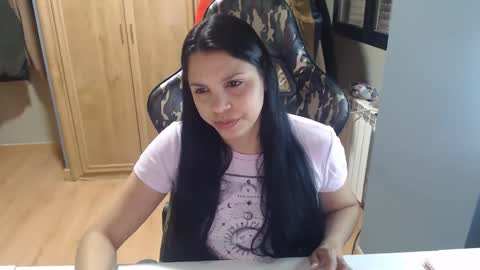 Snapshot of venus_sensual69 chatting on February 18, 4:49 pm Venus independent model online show from February 18, 4:49 pm