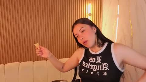 Venus  online show from December 22, 8:01 pm