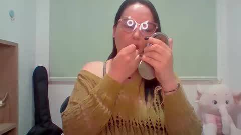 VENUSINA07 online show from February 12, 9:44 am