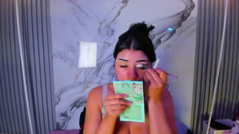 Venusowen  online show from June 12, 3:31 pm