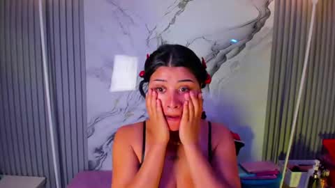 Venusowen  online show from June 13, 3:42 pm