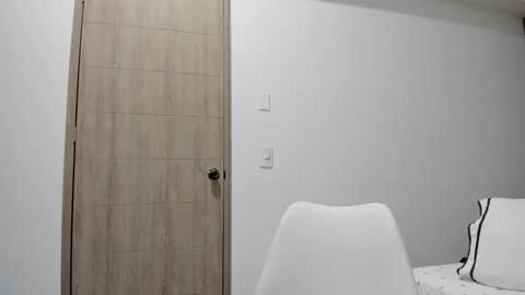 Snapshot of vera_fernandez chatting on February 24, 10:14 pm Vera online show from February 24, 10:14 pm