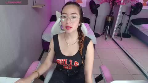 veronica online show from March 18, 8:03 pm