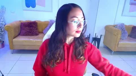 veronica online show from May 4, 6:12 pm