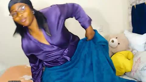 veronicarod1 online show from April 21, 2:51 am