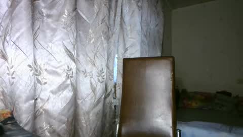 veronika_xi online show from October 28, 7:25 am