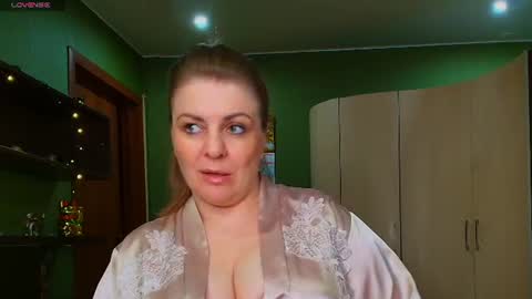 VeronikawGold online show from July 28, 9:03 pm