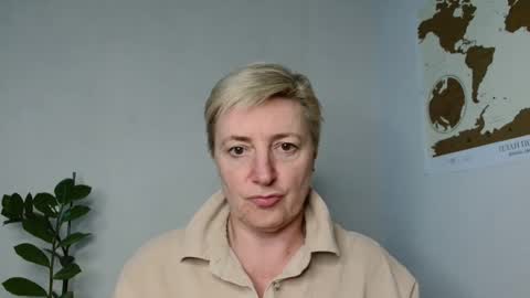 Snapshot of verony_ chatting on March 12, 9:12 am verony_ online show from March 12, 9:12 am