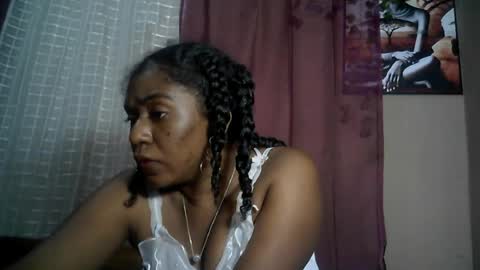 verronique1511 online show from August 1, 4:47 am