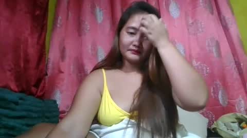 versatile_hottie_asian online show from July 24, 1:47 am