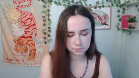 veryveryvery_shy online show from July 11, 7:52 am