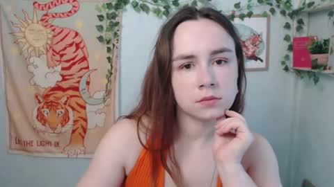 veryveryvery_shy online show from July 6, 5:46 am
