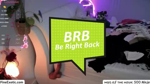 Snapshot of vesafine chatting on February 21, 7:55 am vesafine online show from February 21, 7:55 am