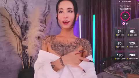 Lady or Goddess Vespera online show from July 1, 4:12 am