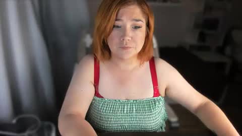 Vi Vixen online show from July 20, 7:14 pm