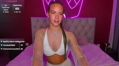vickie_smith online show from July 28, 3:37 am