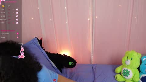 Snapshot of vicky_curly chatting on September 29, 2:38 am vicky_curly online show from September 29, 2:38 am