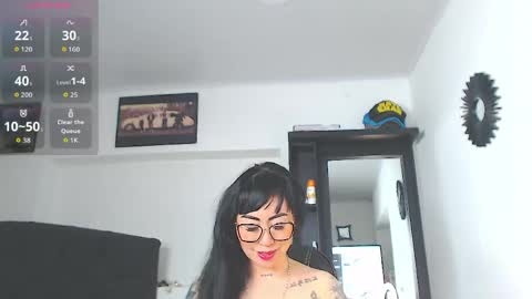 Vicky  online show from April 28, 11:14 am