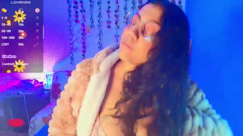 vicky_miller_05 online show from January 17, 8:49 pm