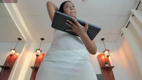 Snapshot of vicky_ruiz1 chatting on January 10, 5:56 pm Vicky online show from January 10, 5:56 pm