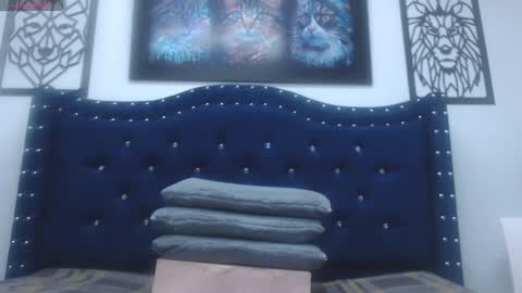 vickycute52 online show from December 14, 7:57 pm