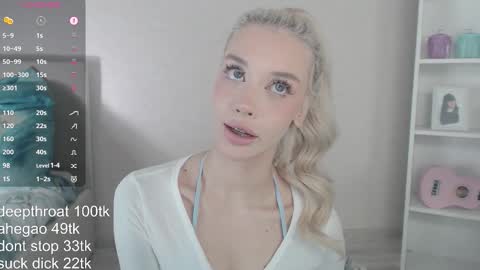 vickyfuckingdoll online show from February 3, 11:51 pm