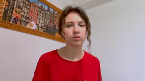 Lizzy online show from April 20, 7:11 am