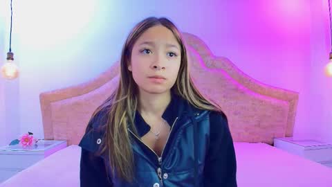 Snapshot of victoria_adams14 chatting on March 2, 12:47 pm Victoria for you online show from March 2, 12:47 pm