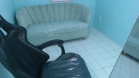 Victoria online show from February 12, 2:19 pm