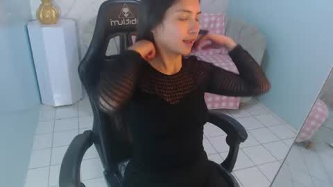 Victoria online show from July 31, 1:34 pm