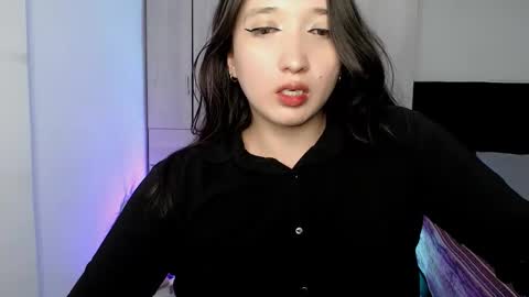 Snapshot of victoria_smile_ chatting on October 19, 9:06 pm Victoria online show from October 19, 9:06 pm