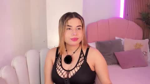 victoria  online show from February 3, 11:37 am