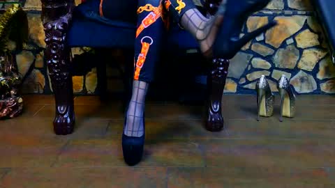 Victoria Heller online show from January 8, 6:28 am